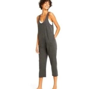 Colsie Dark Gray Sleeveless Fleece Lounge Jumpsuit With Pockets Size XS